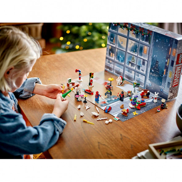 Конструктор LEGO Super Heroes 76293 Новогодний календарь Человек-паук, 2024 в Томске