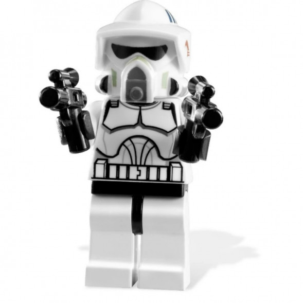 Конструктор LEGO Star Wars 7913 Боевой отряд штурмовиков-клонов в Томске