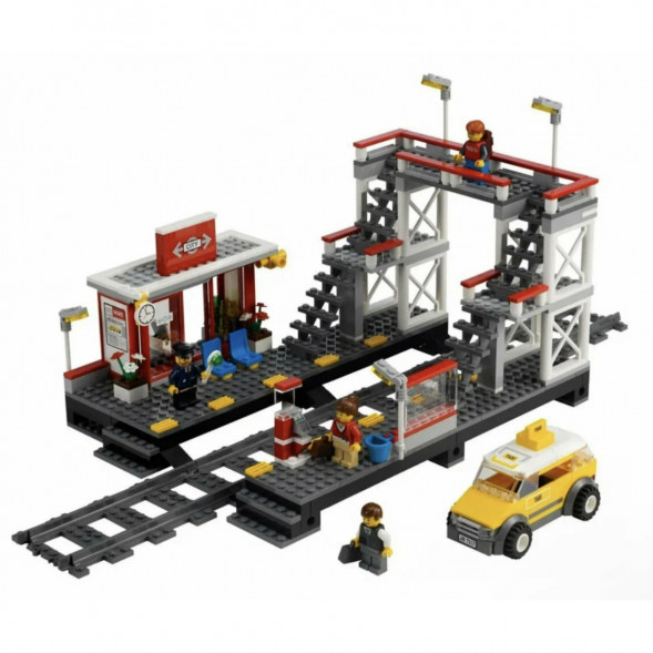 Конструктор LEGO City 7937 Железнодорожная станция в Томске