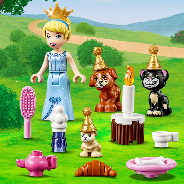 Конструктор LEGO Disney Princess 43178 Праздник в замке Золушки  в Томске
